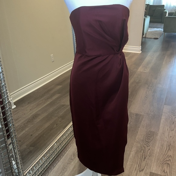 NBD Taliyah Midi Dress - Picture 4 of 10